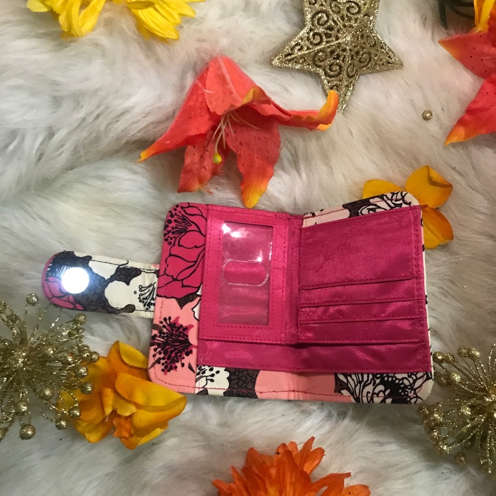 Vera Bradley Wallet - Picture 4 of 7
